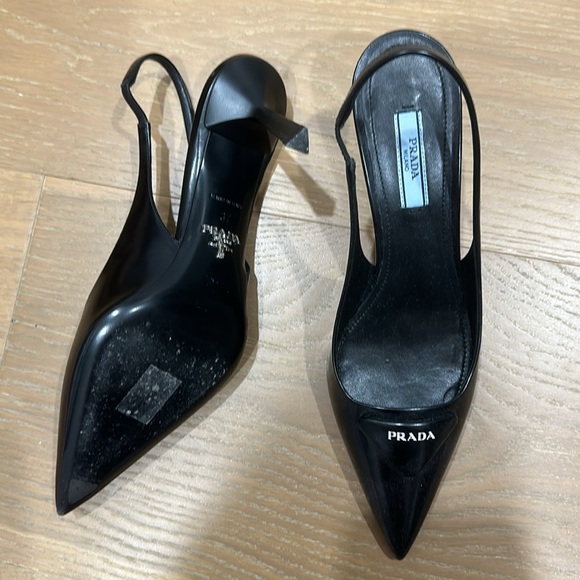 Prada Pumps * GOOD CONDITION * - Picture 2 of 2
